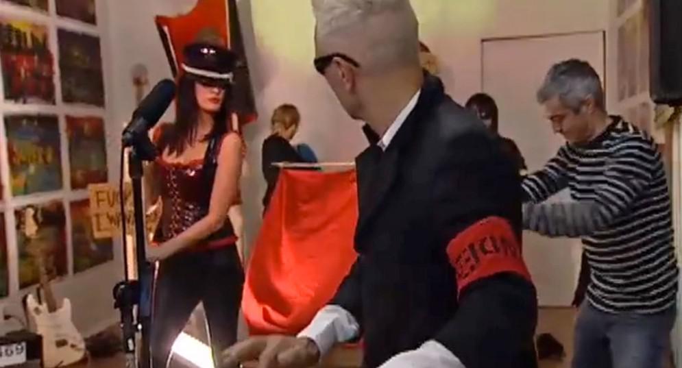 Istvan Kantor and collaborators in performance