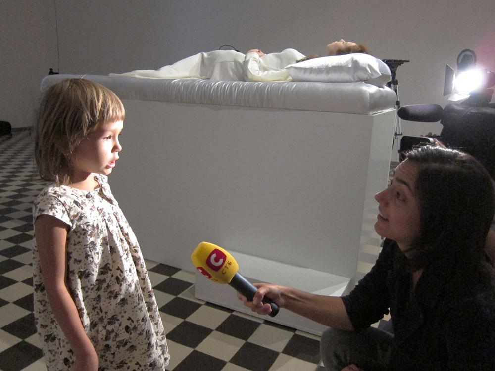 Taras Polataiko <em>Sleeping Beauty</em> 2012 Installation view / photo © Taras Polataiko 