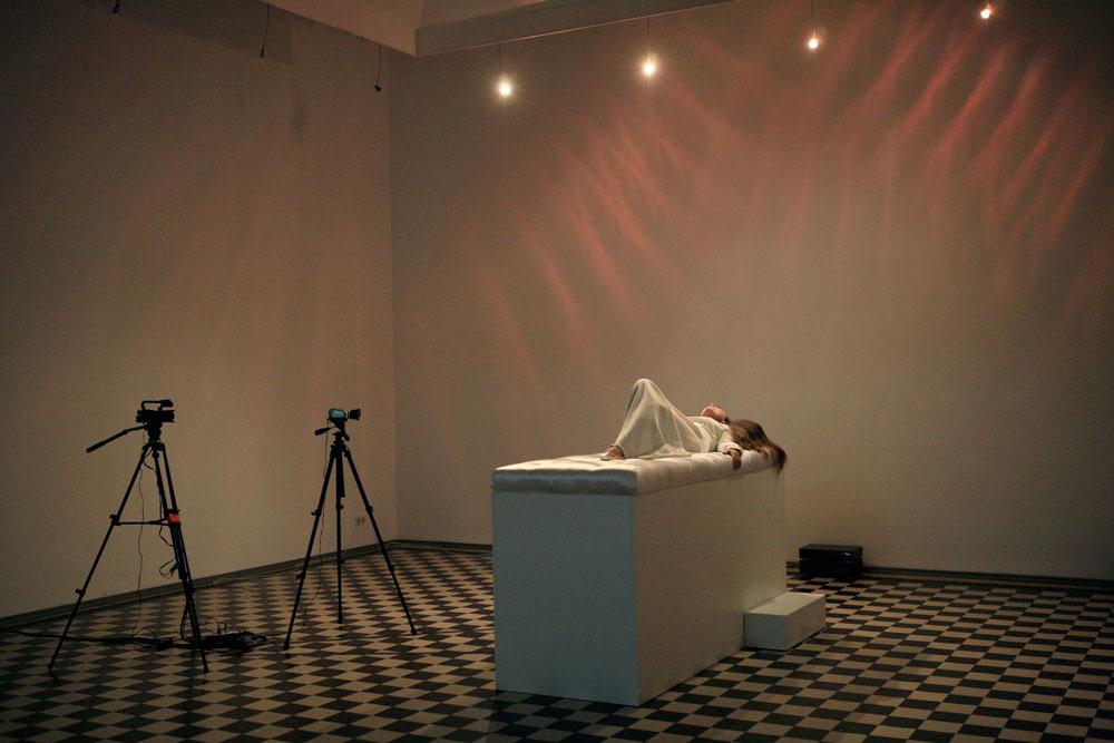Taras Polataiko <em>Sleeping Beauty</em> 2012 Installation view / photo © Taras Polataiko 