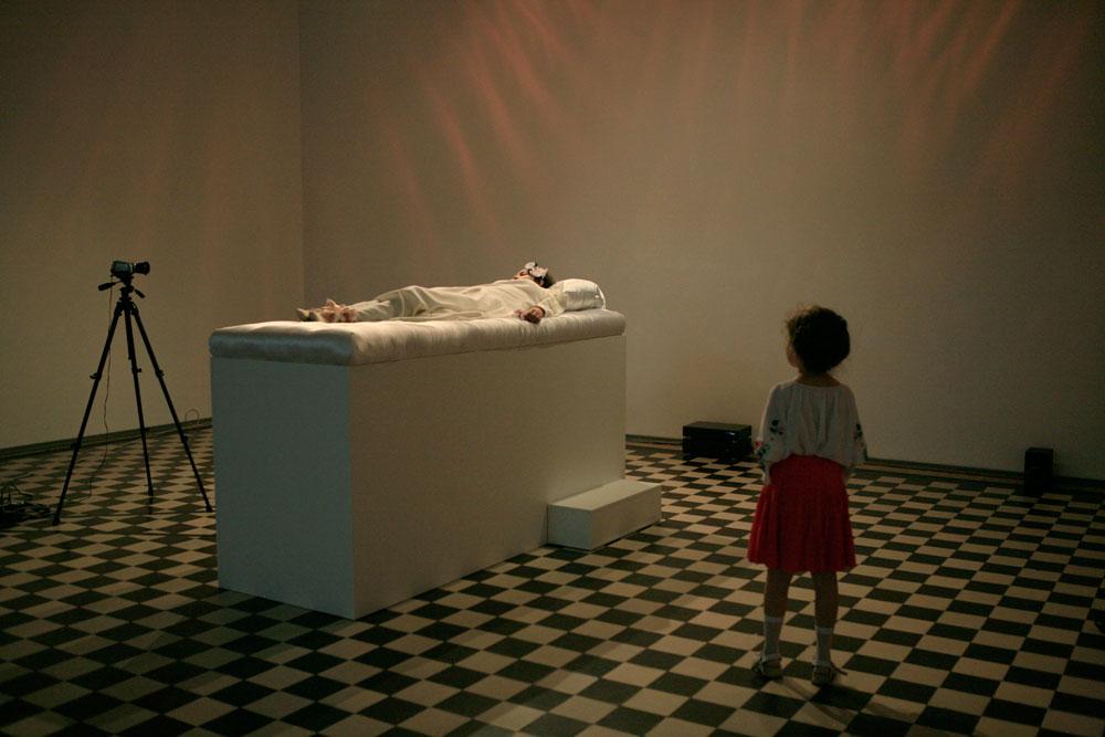 Taras Polataiko <em>Sleeping Beauty</em> 2012 Installation view / photo © Taras Polataiko 