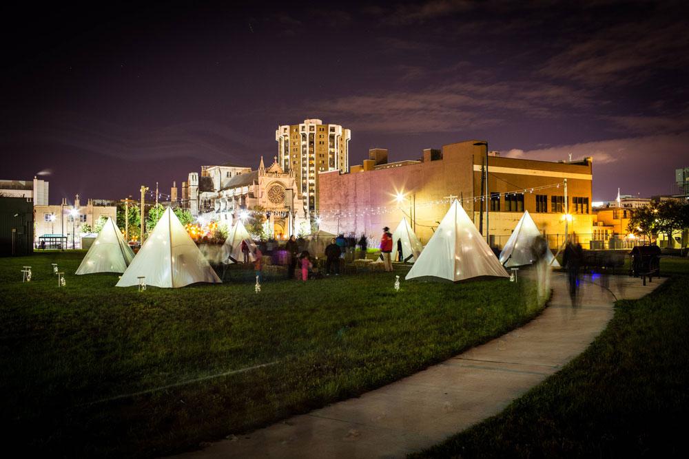 D MET Design in collaboration with Sarah Lapinski's <em>Frontier Town: A Tent Camp for Children in the Urban Wild</em> at 4847 Woodward Avenue / photo Dave Lewinski Photography
