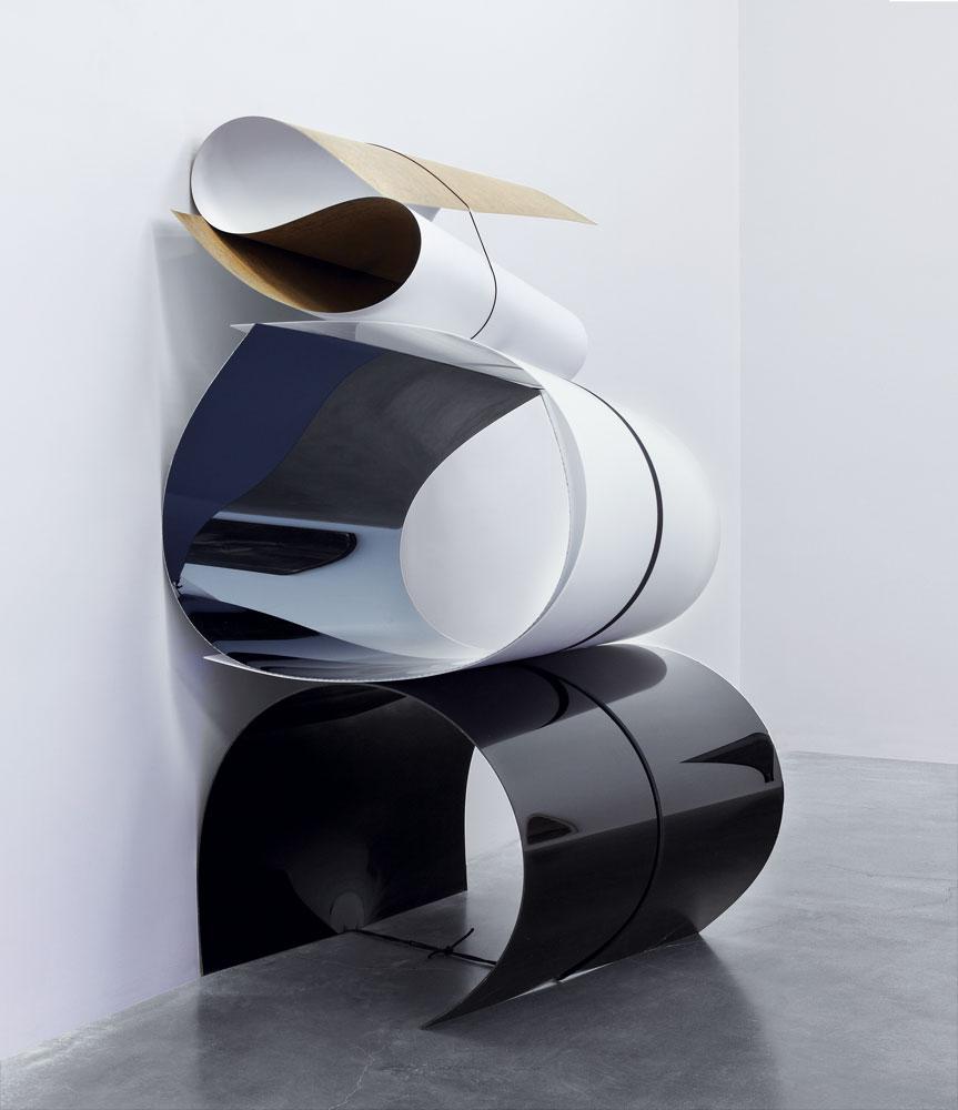 Julia Dault <em>Untitled 20, 1:00 PM – 5:30 PM, February 5, 2012</em> 2012 / photo Benoit Pailley