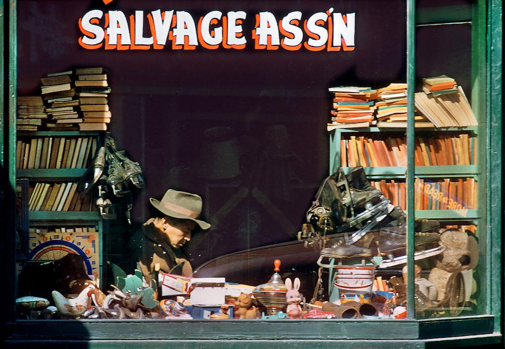 Fred Herzog <em>Salvage Ass’n</em> 1958 Courtesy Equinox Gallery