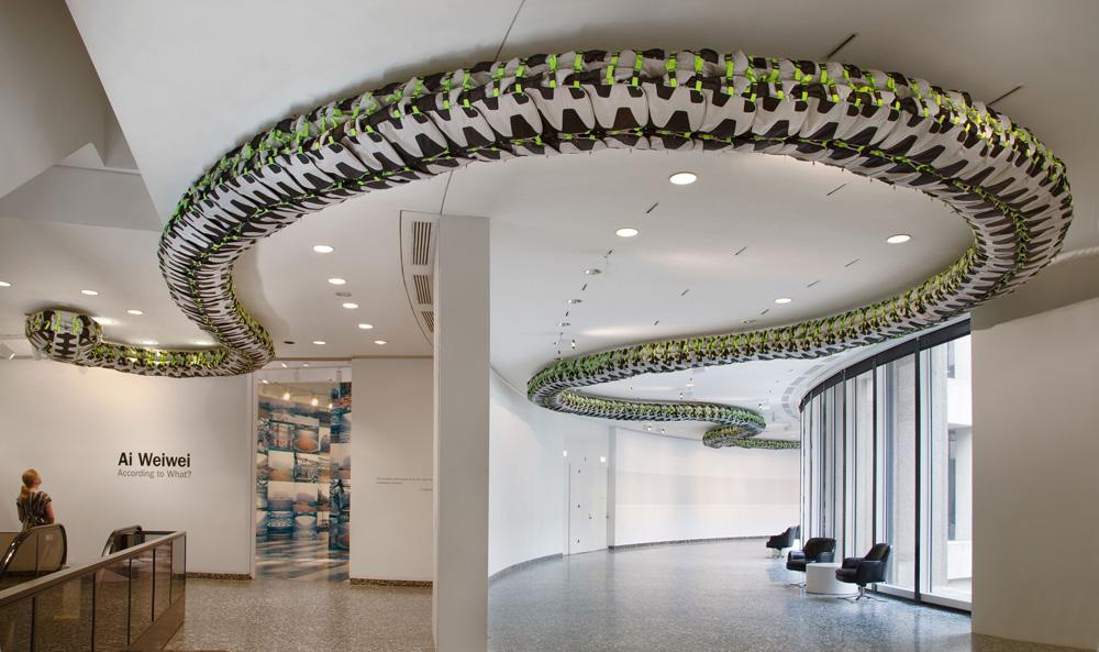 Ai Weiwei <em>Snake Ceiling</em> 2009 Installation view Courtesy Hirshhorn Museum, Washington / photo Cathy Carver