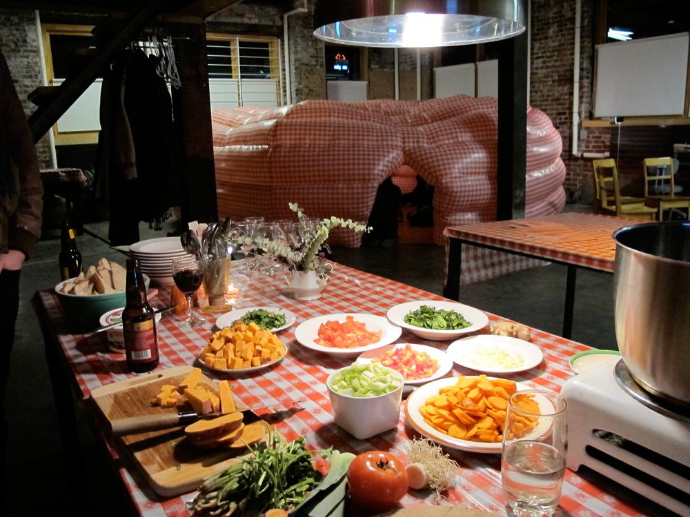 Keg de Souza <em>Gonflables et amuses-bouches</em> 2012 Installation view Courtesy the artist