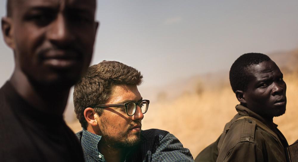 Photojournalist Dominic Nahr / photo Trevor Snapp (Image 1/3) Photojournalist Dominic Nahr / photo Trevor Snapp (Image 1/3)