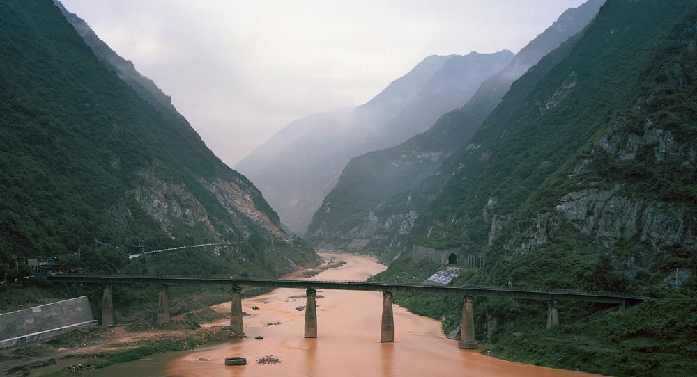Scott Conarroe Jialing River, Lueyang, Shaanxi 2012 Courtesy Stephen Bulger Gallery